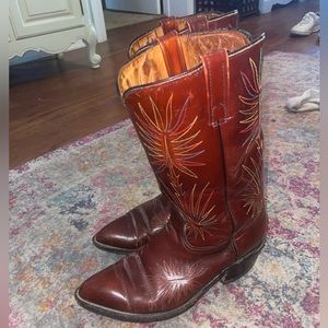 Rainbow stiched western cowboy boot size 9D